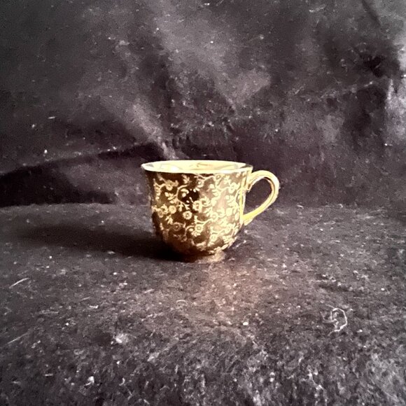 4 - Estate Vintage 22kt Hand Painted Demitasse Cups w/Saucers - Picture 2 of 11